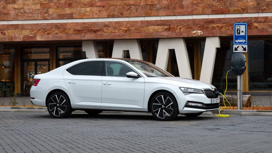 Review: Skoda Superb iV plug-in hybride (2020)