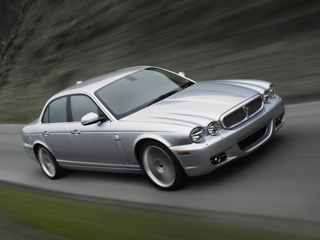 jaguar_xj_3