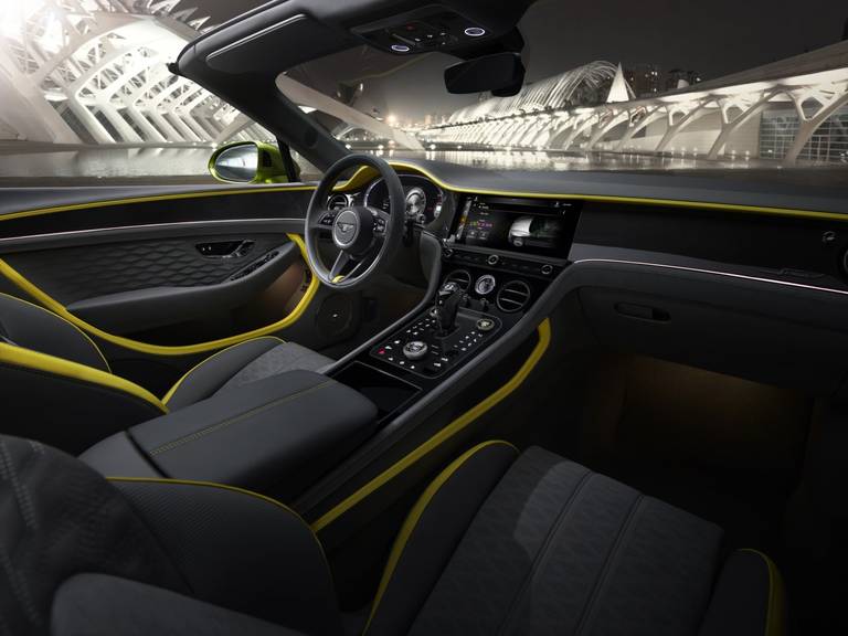 bentley-continental-gt-speed-de-krachtigste-bentley-ooit-en-toch-rouwen-we-2024-11