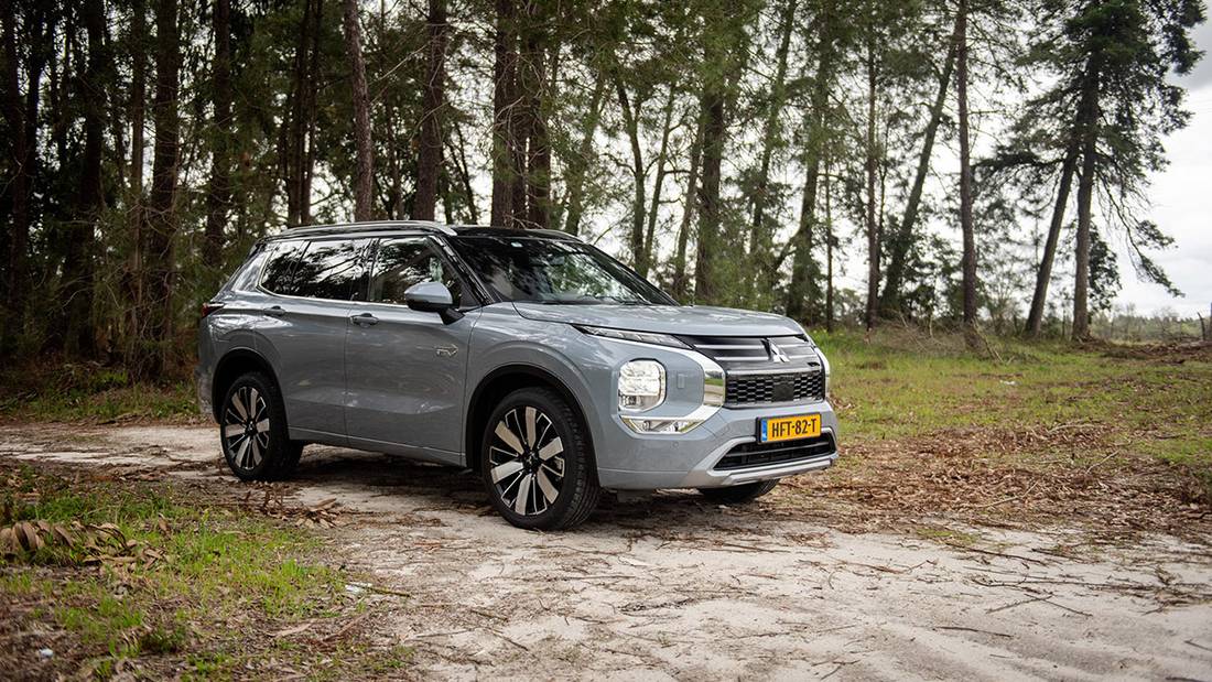 Review - Mitsubishi Outlander PHEV: veelzijdige plug-in hybride SUV