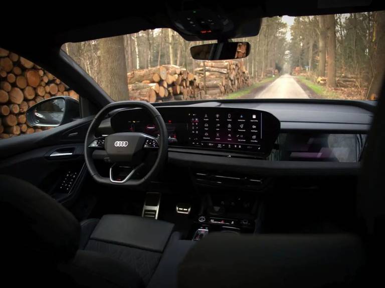Audi Q6 e-tron 3