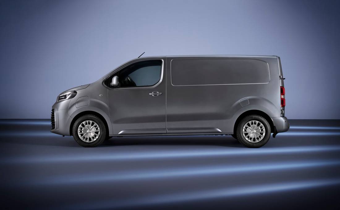 toyota_proace_electric_van_opzij