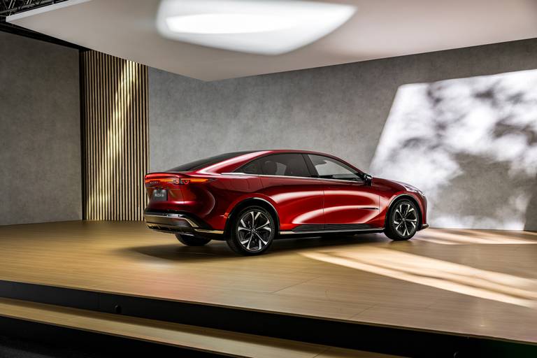 waarom-de-mazda-6e-met-kleine-batterij-beter-is-voor-lange-ritten-2025-03