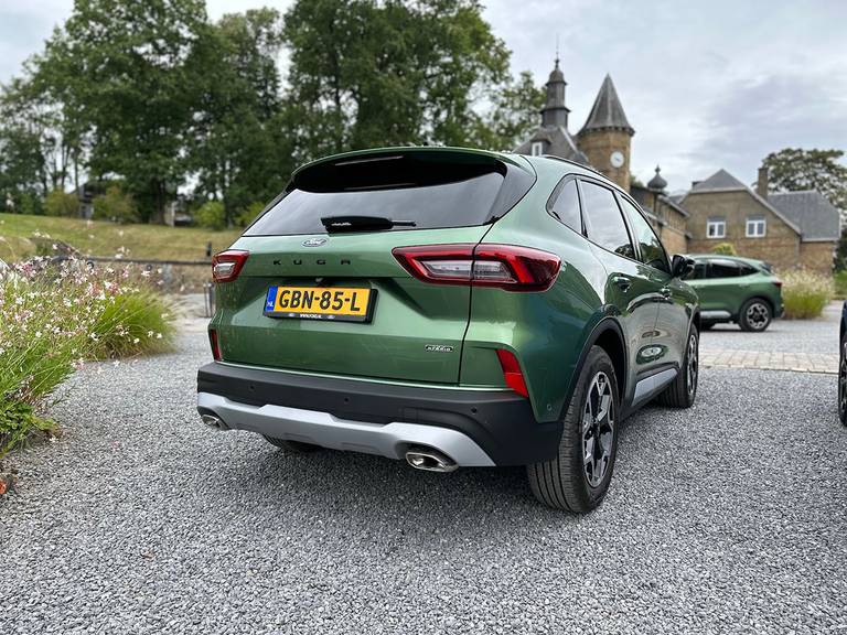 CR-52 - AutoScout24 - Ford Kuga PHEV facelift foto2