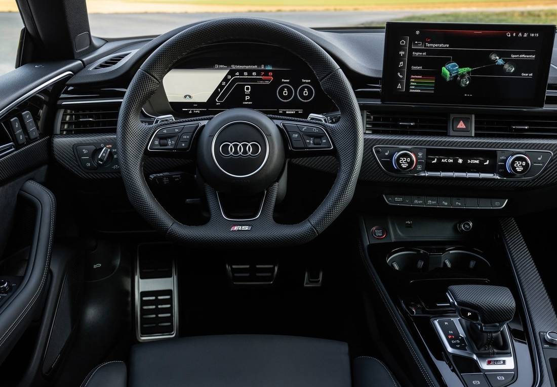 audi-rs5-interior