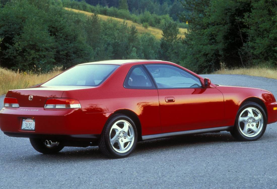 honda-prelude-side