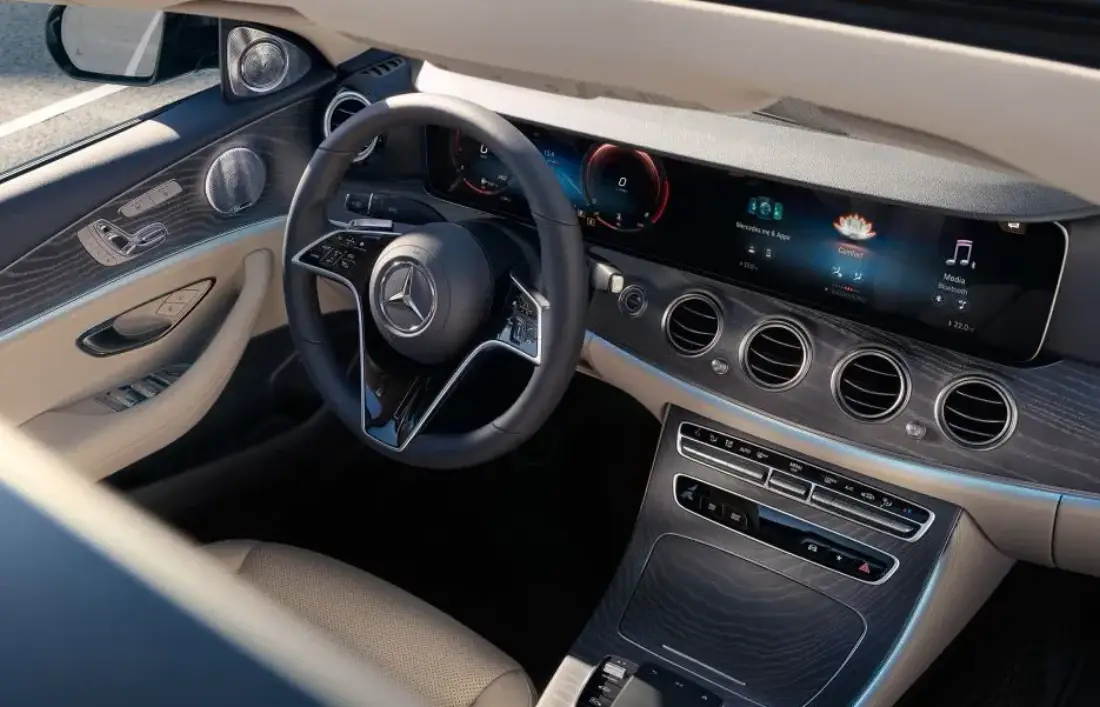 mercedes-benz-e-200-interior