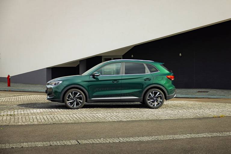 CR 14 MG ZS Hybrid 1