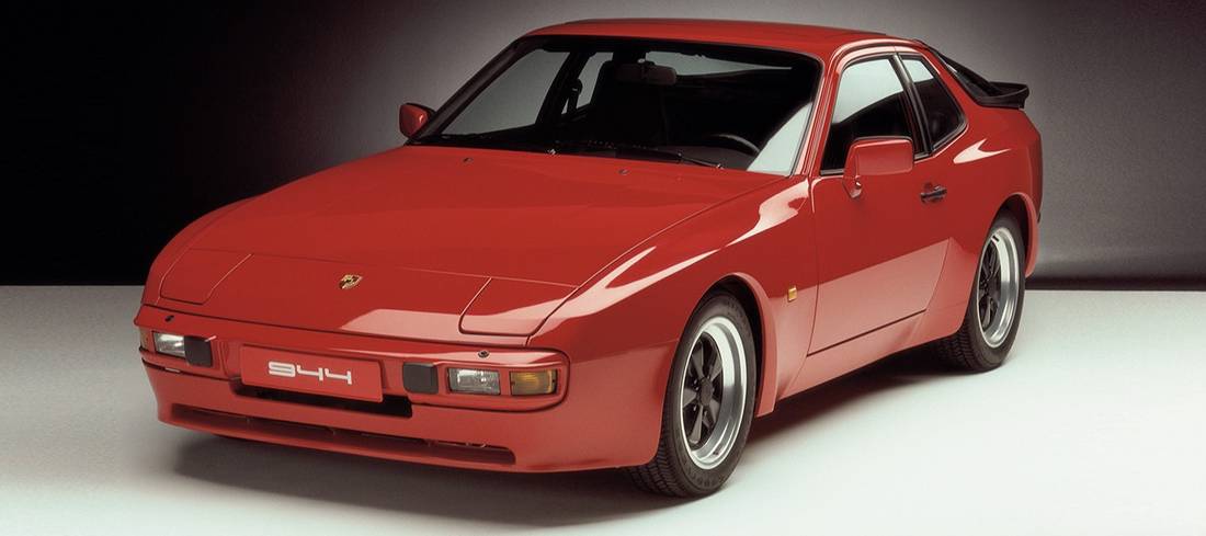 porsche-944-side