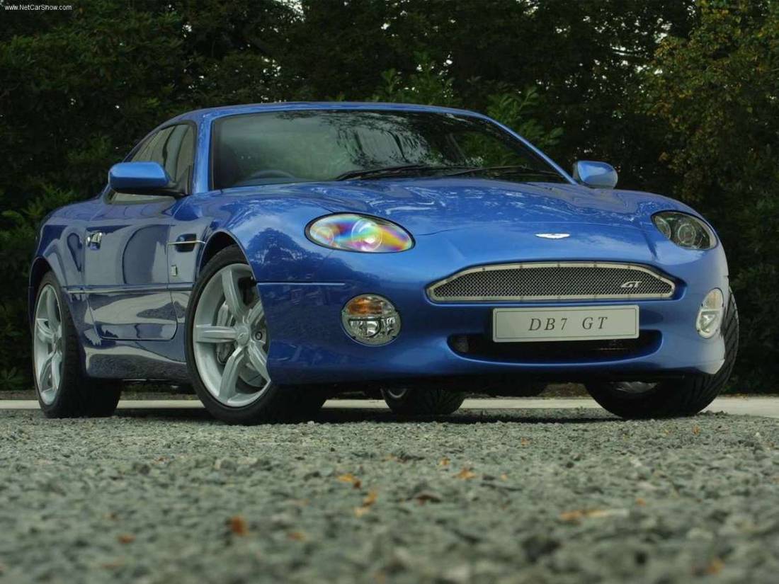 Aston_Martin-DB7_GT-2003-1280-01