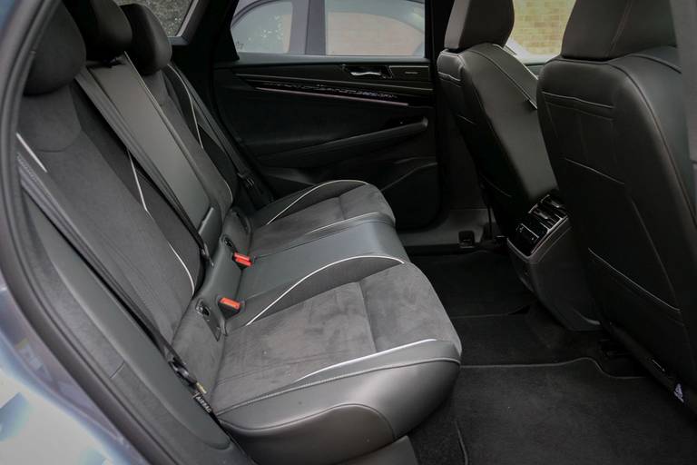 CR 92 Volkswagen ID7 Tourer 5