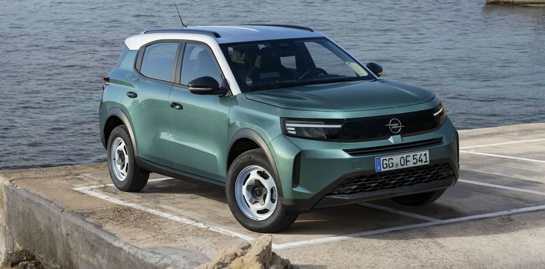 Opel Frontera voorkant