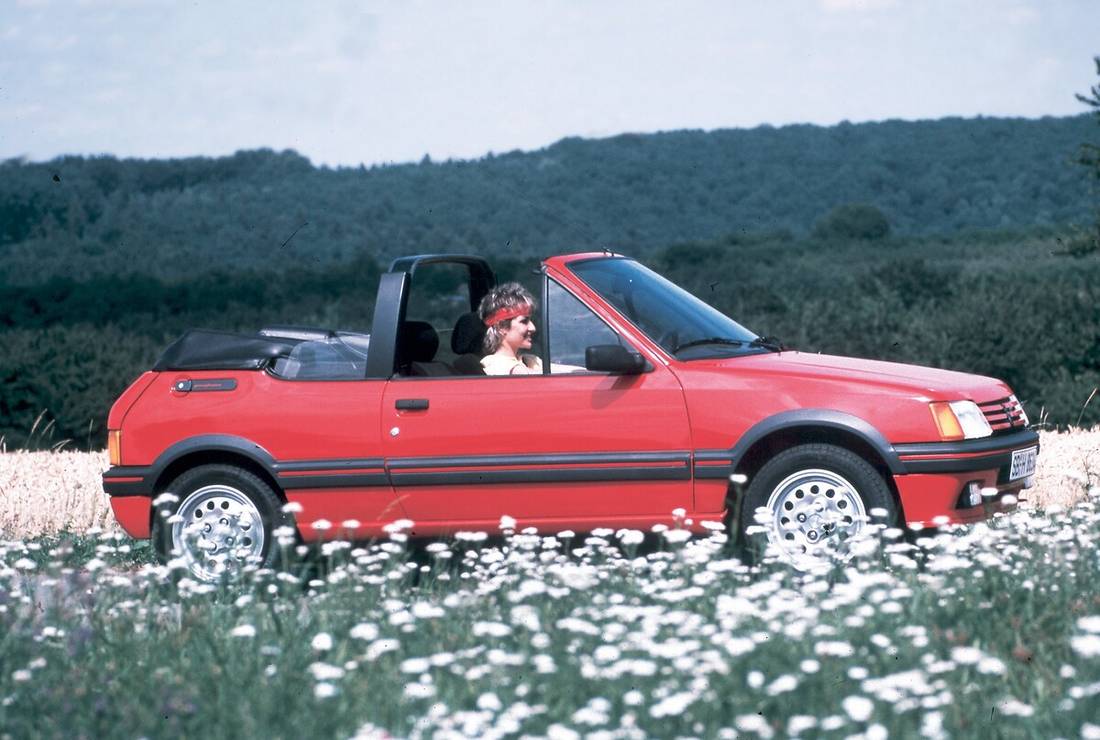 peugeot-205-side